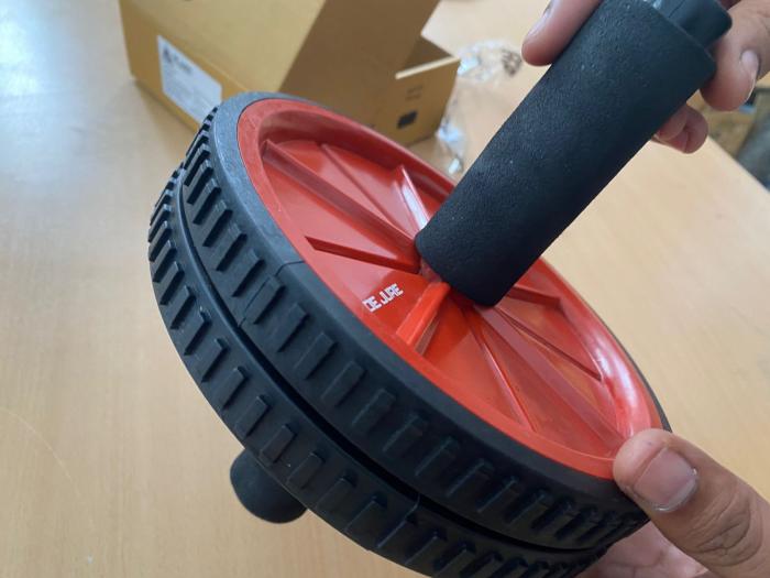 Uren's Product Image